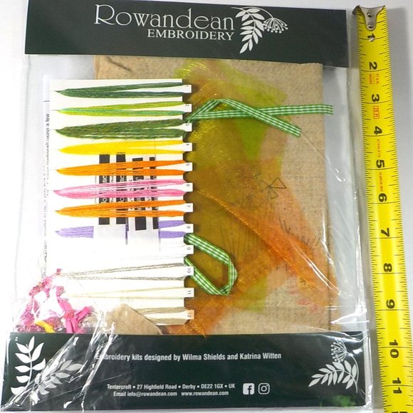 Rowandean CELEBRATION HEART Embroidery Kit w/fabric floss sequins beads organza - Picture 2 of 2